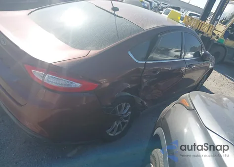 2015 Ford Fusion S из США, поврежденный, VIN 3FA6P0G7XFR128527